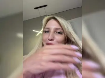 Bongacams Sex Cam of EwaBrown