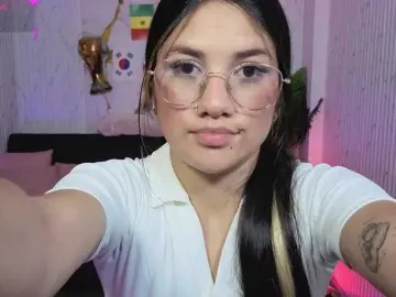 Bongacams Live Porn of Chiara-tay