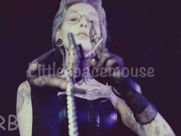 Bongacams Sex Cam of LittleSpaceMouse-