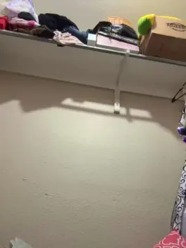 Cam4 Live Sex Cam of chxrry_b0mbz