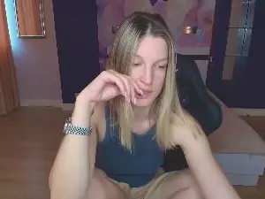 Cam4 Adult Video Chat of EmilyWalkeri