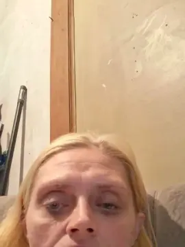 Cam4 Sex Chat of CoraLineStar1