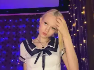 Cam4 Live Sex Cam of DeliaMarcin