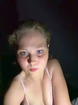 Cam4 Live Sex Cam of simplymexo95
