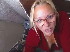 Cam4 Best Webcam of Doucelouve9