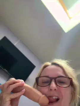 Cam4 Free Porn Cam of lucestellata