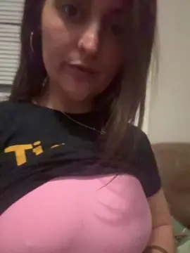 Cam4 Free Live Porn of NastNiki19
