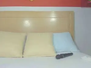 Cam4 Sex Cam of lili_cardenas_