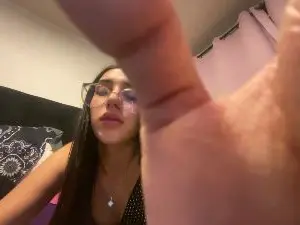 Cam4 Free Porn Cam of Carlitaa19