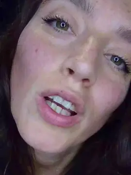 Cam4 Live Sex of Mileepecas