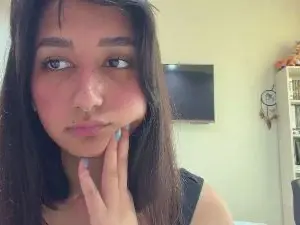 Cam4 Sex Chat of YingPopichak