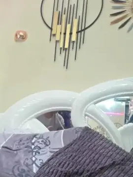 Cam4 Free Live Porn of REALENIGMAN