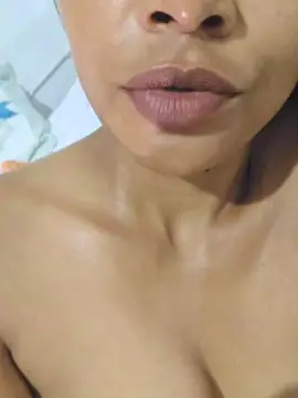 Cam4 Free Live Porn of LeyaCat