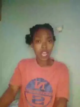 Cam4 Live Sex of tinah23