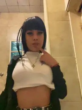 Cam4 Sex Cam of Chulita22