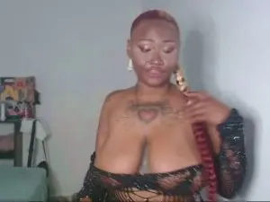 Cam4 Sex Chat of La_malona_77