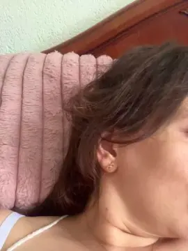 Cam4 Sex Chat of renattabigboobs
