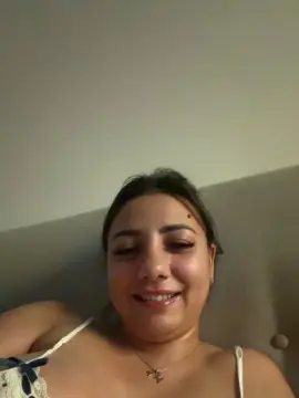 Cam4 Live Sex of airam22