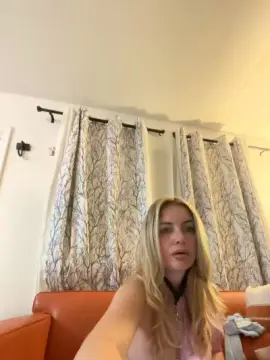 Cam4 Sex Chat of LetsshowitALL