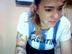 Cam4 Live Porn of tanguita_noeli