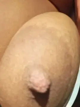 Cam4 Nude Webcam of bia383