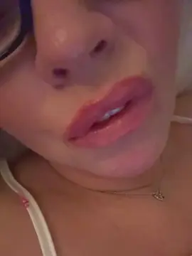 Cam4 Best live sex cam show of Lucy_Louxx