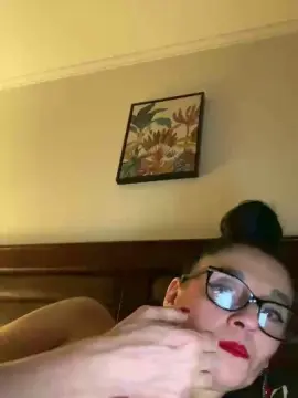 Cam4 Watch Live Sex Cams of Monttychilena