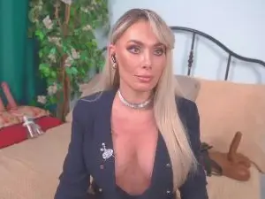 Cam4 Adult Webcam of IsadoraDunkan