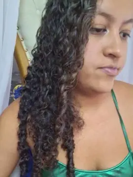 Cam4 Free Live Porn of PieldeChocolate