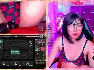 Cam4 Free Porn Cam of RossieGames