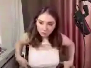 Cam4 Sex Cam of TonishaWolfrom