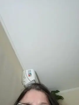 Cam4 Free Live Porn of nerea1