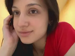 Cam4 Adult Video Chat of AleenGuckes