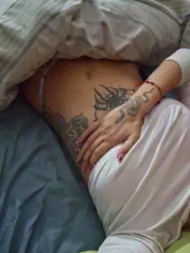 Cam4 Live Porn of Albaxbabe
