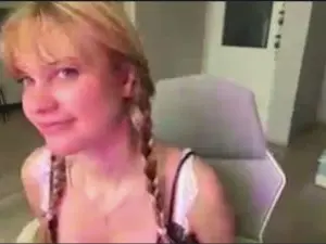 Cam4 Live Sex Cam of HerthaLose