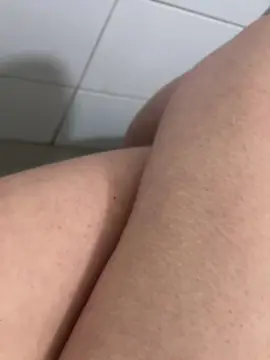 Cam4 Watch Live Sex Cams of amaia18