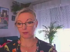 Cam4 Adult Video Chat of VanessaLUX