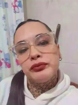 Cam4 Nude Webcam of camuchi_xxx