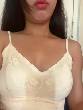 Cam4 Adult Webcam of RessyTherstii