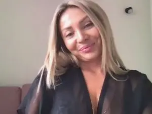 Cam4 Sex Chat of Chloeblond