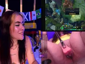 Cam4 Free Live Porn of Sayreth_