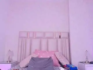 Camsoda Nude Webcam of carolina-foxx