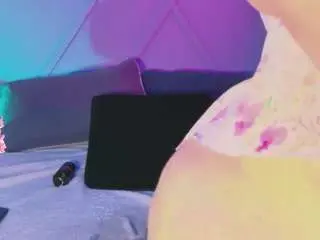 Camsoda Adult Webcam of emmajohnss