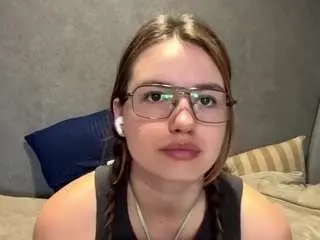Camsoda Watch Live Sex Cams of nikolebirklid