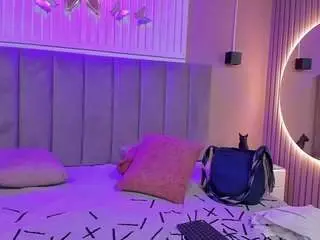 Camsoda Sex Cam of beauty-milf