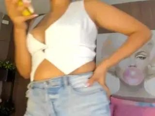 Camsoda Sex Chat of saraycollins