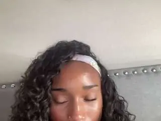 Camsoda Adult Webcams of itsbombshellbarbie