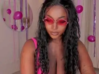 Camsoda Watch Live Sex Cams of savannahstorm