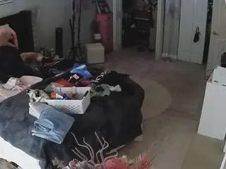 Camsoda Adult Webcam of voyeurcam-house-charleys-room