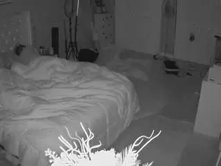 Camsoda Private Sex Chat of voyeurcam-house-charleys-room